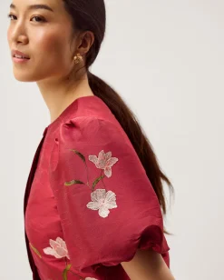 Anya Puff Sleeve Floral Embroidered Jacket Pink