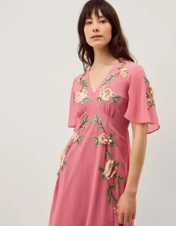 Cora Embellished Floral Midi Dress Pink