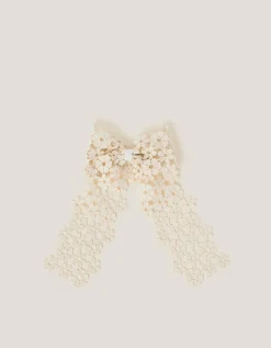 Daisy Lace Bow Hair Clip