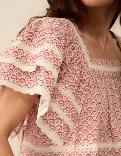 East Alina Printed Floral Lace Insert Top Pink