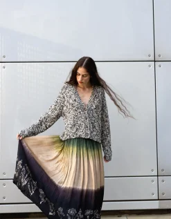East Izzy Dip Dye Skirt Multi