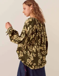 East Kris Hand Batik Top Green