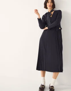 Jessie Jersey Pleat Midi Dress & Scarf Blue