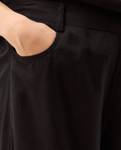 Lulu Linen Bermuda Shorts Black