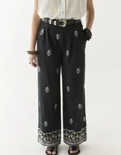 Maison Hotel Lolo Floral Straight-Leg Trousers Black