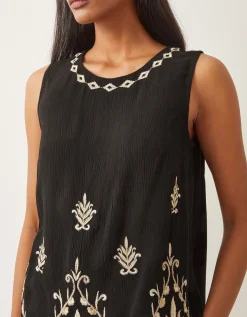Saffron Embroidered Tank Top Black